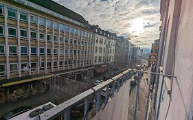 Schoenes Apartment Mitten In Der Stadt III